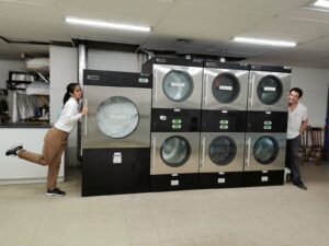 HQ Laundry - Susan & Val